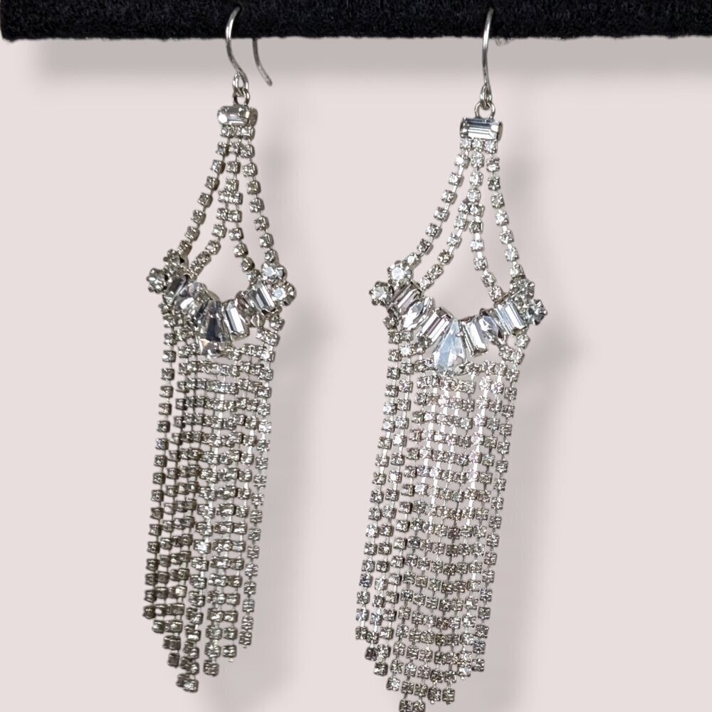V. White Rhinestone Dangling Chandelier Earrings